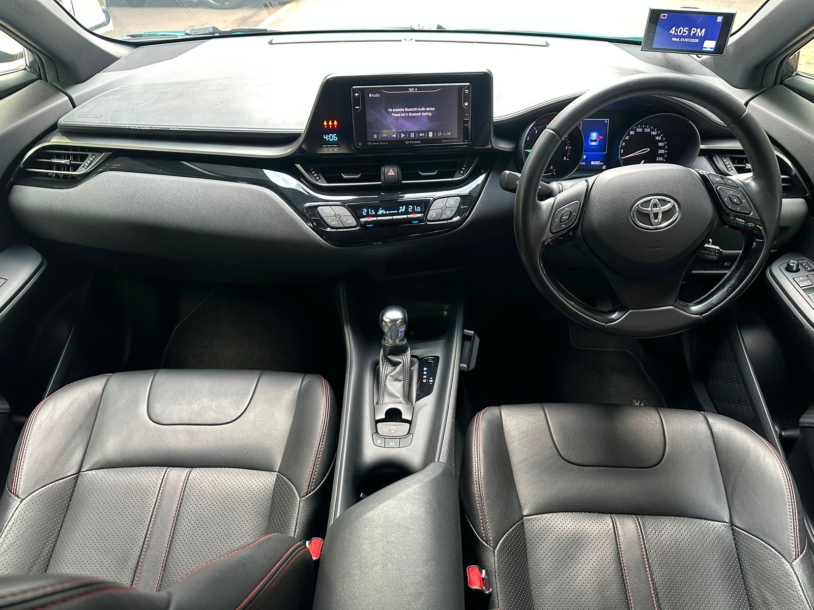 Toyota C-HR 1.2 Turbo Active photo 6